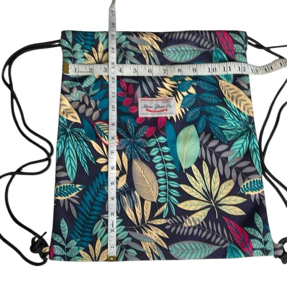 Miao Zhuo Tropical Greens Drawstring Bag - Picture 8 of 8